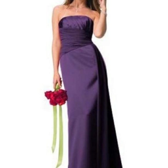 David's Bridal Plum Bridemaids Dress - Picture 1 of 2
